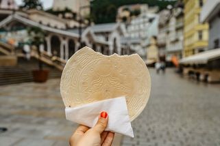 Klamavé lázeňské oplatky: karlovarské či luhačovické? Zákazníci se nechali mást obaly, rozhodl soud